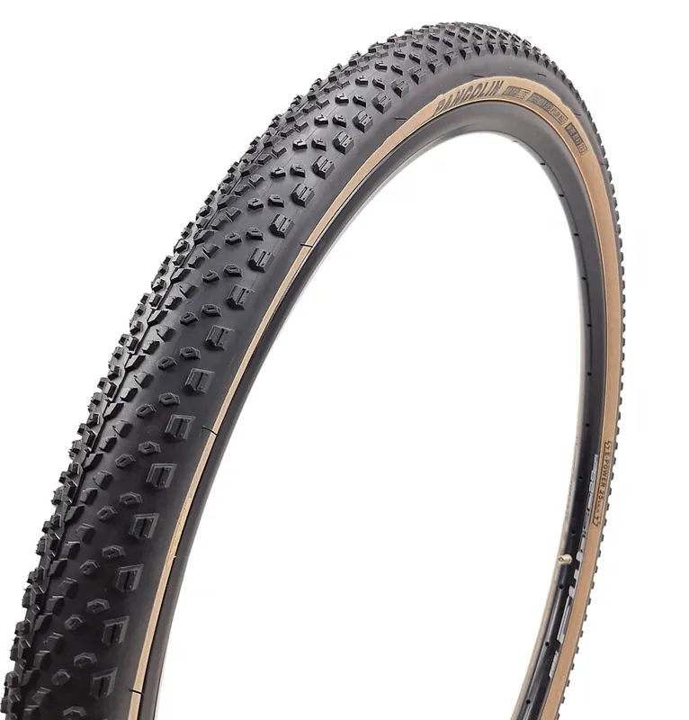 Expediere rapidă Anvelopa biciclete BlackOne Pro 28x1.75 / 700x45C, 47-622 - W3125, Pangolin Jet 60TPI, Nylon Belt, culoare negru/maro deschis
