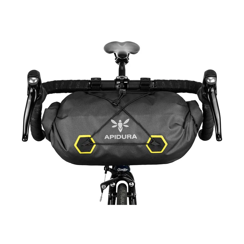 Comandă acum Apidura - geanta bicicleta cu prindere pe ghidon, Expedition Handlebar Pack 14 litri - gri negru