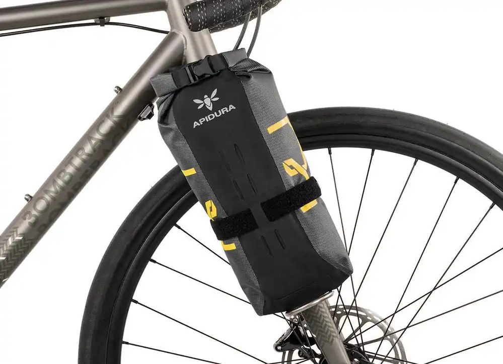 Apidura - geanta bicicleta Expedition Fork Pack 4.5L litri, fara suport prindere - gri negru Expediere rapidă
