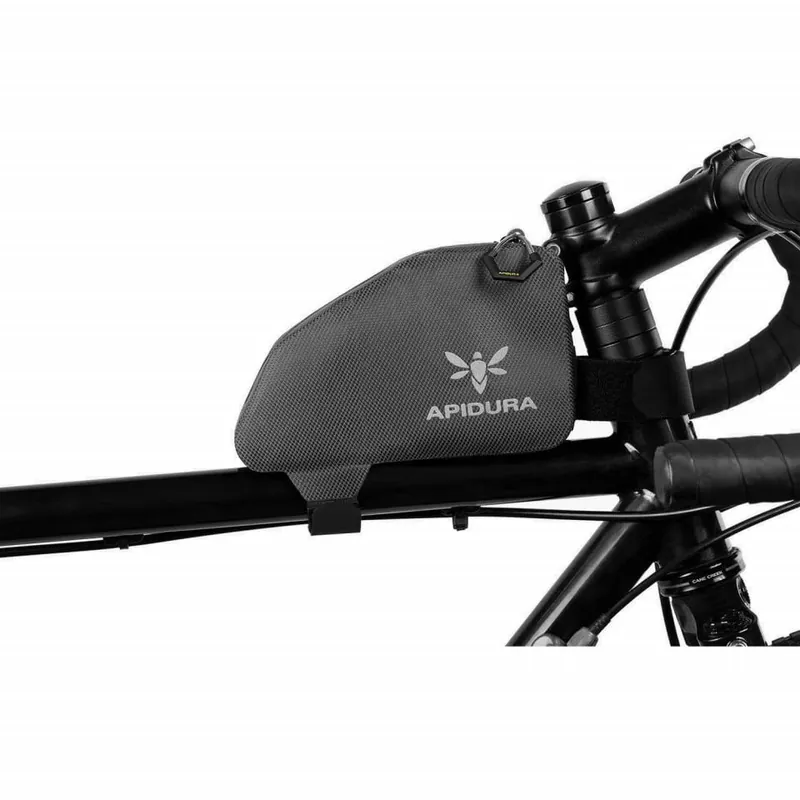 Disponibil imediat Apidura - geanta mica cadru bicicleta Expedition Top Tube Pack 0.5 litru - gri negru