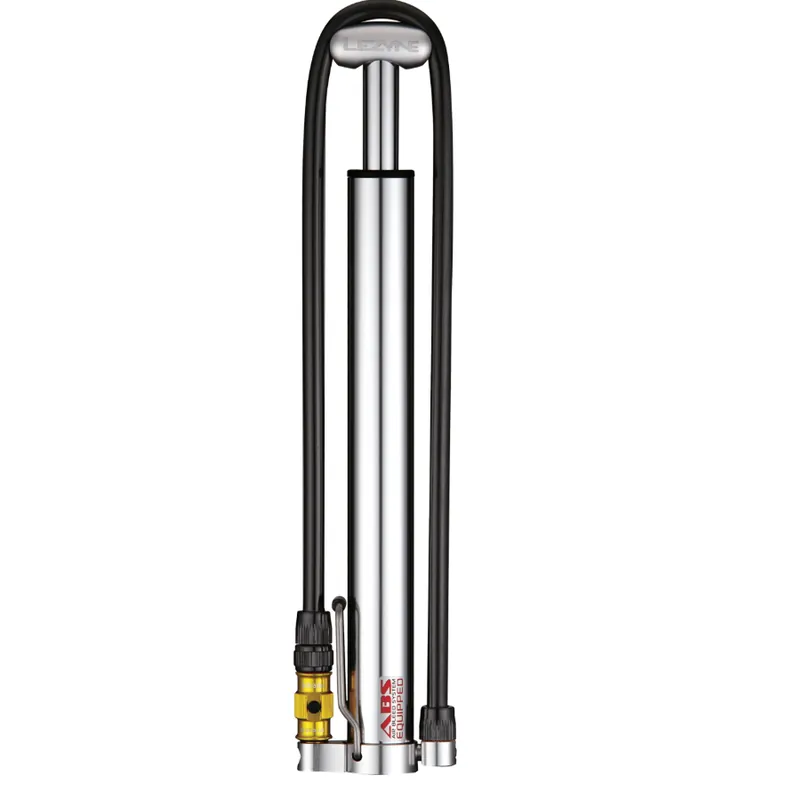 Nu rata Lezyne - mini pompa - Lezyne Hand Pump CNC HV Micro Floor Drive - 90 psi / 6,2 bar - argintiu