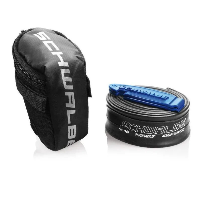 Geanta sa SCHWALBE incl. camera SV17 si 2 leviere Promoție