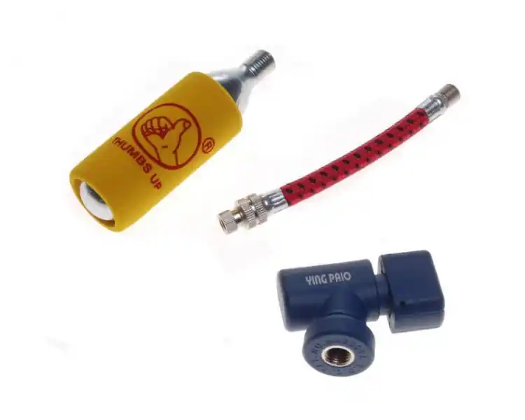 Promoție Kit Co2 racord universal, 1 rezerva de 16gr