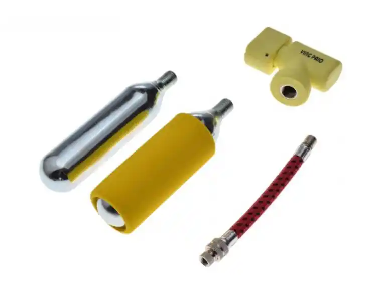 Kit Co2 racord universal, 2 rezerva de 16gr Comandă acum
