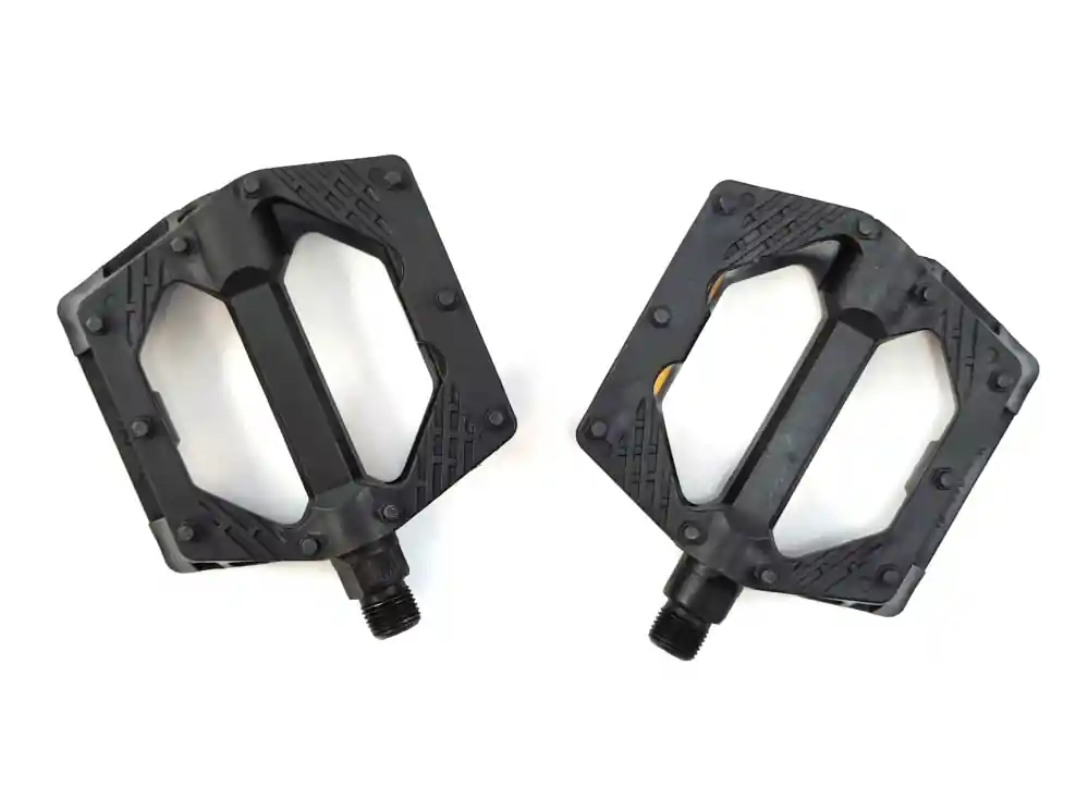 Promoție Pedale biciclete Jet 990 plastic 110x100, 9/16" filet(14mm)