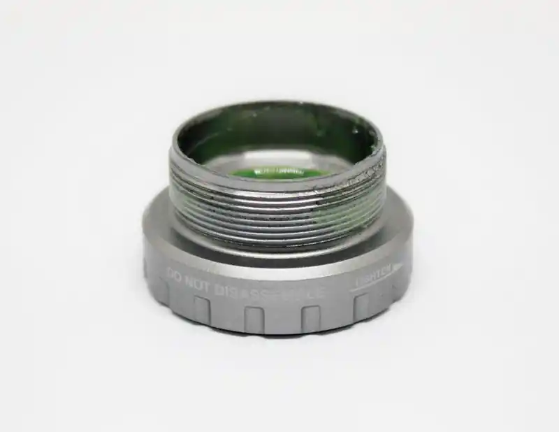 Lichidare de stoc Cuveta Shimano FC-5700 stanga (B.C. 1.37*24T), filet englezesc