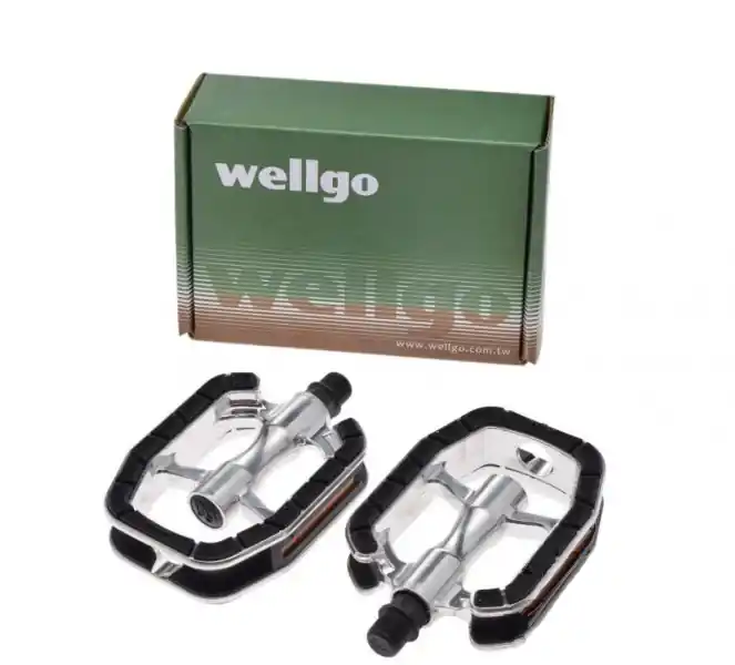 Set pedale Wellgo, filet 9/16, culoare negru/argintiu Reducere
