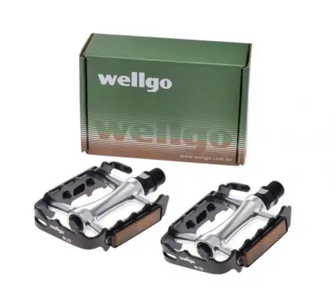 Mai ieftin Set 2 pedale Wellgo din aluminiu pentru bicicleta, filet 9/16, culoare negru/argintiu