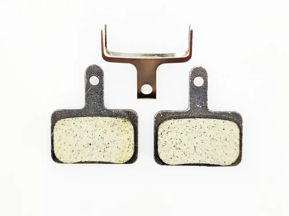 Set 2 placute frana JET-04 Semi-metalice Shimano Deore M515/M516/Acera M415, Tektro Auriga Promoție