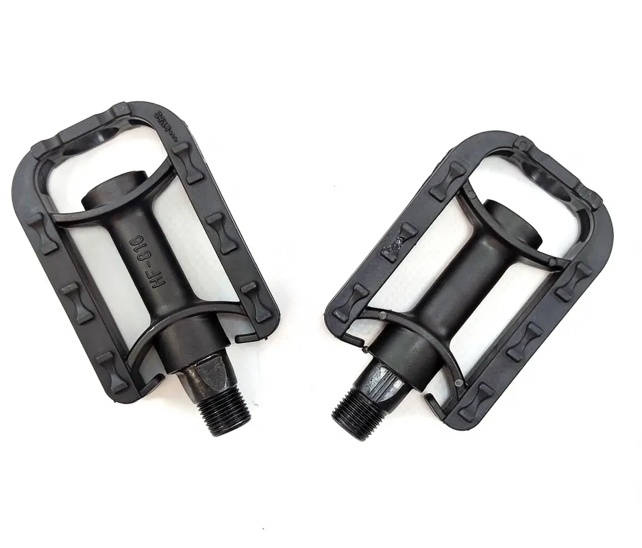 Livrare gratuită Pedale biciclete copii Jet 816 plastic 90x60, culoare negru, filet 9/16 "(14mm)